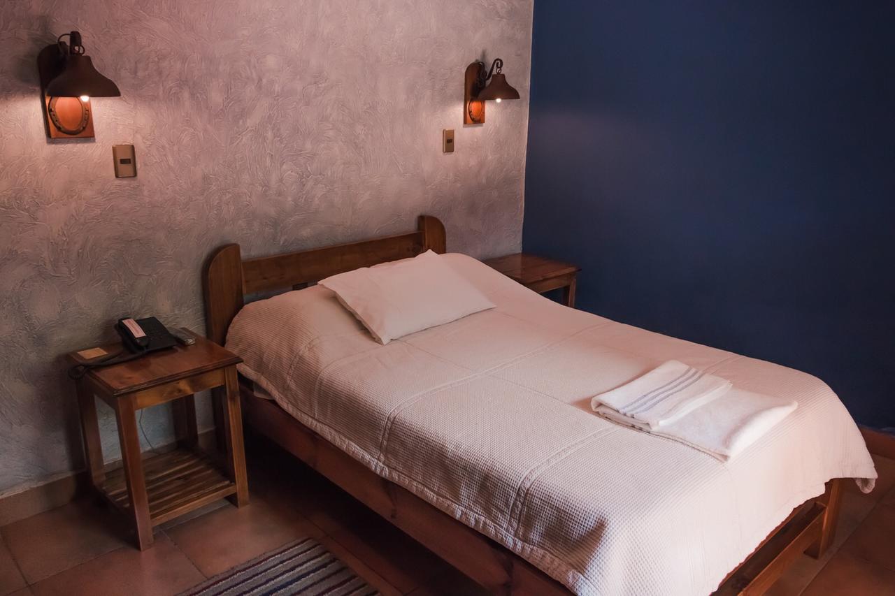 La Escondida Hostal Sucre Buitenkant foto