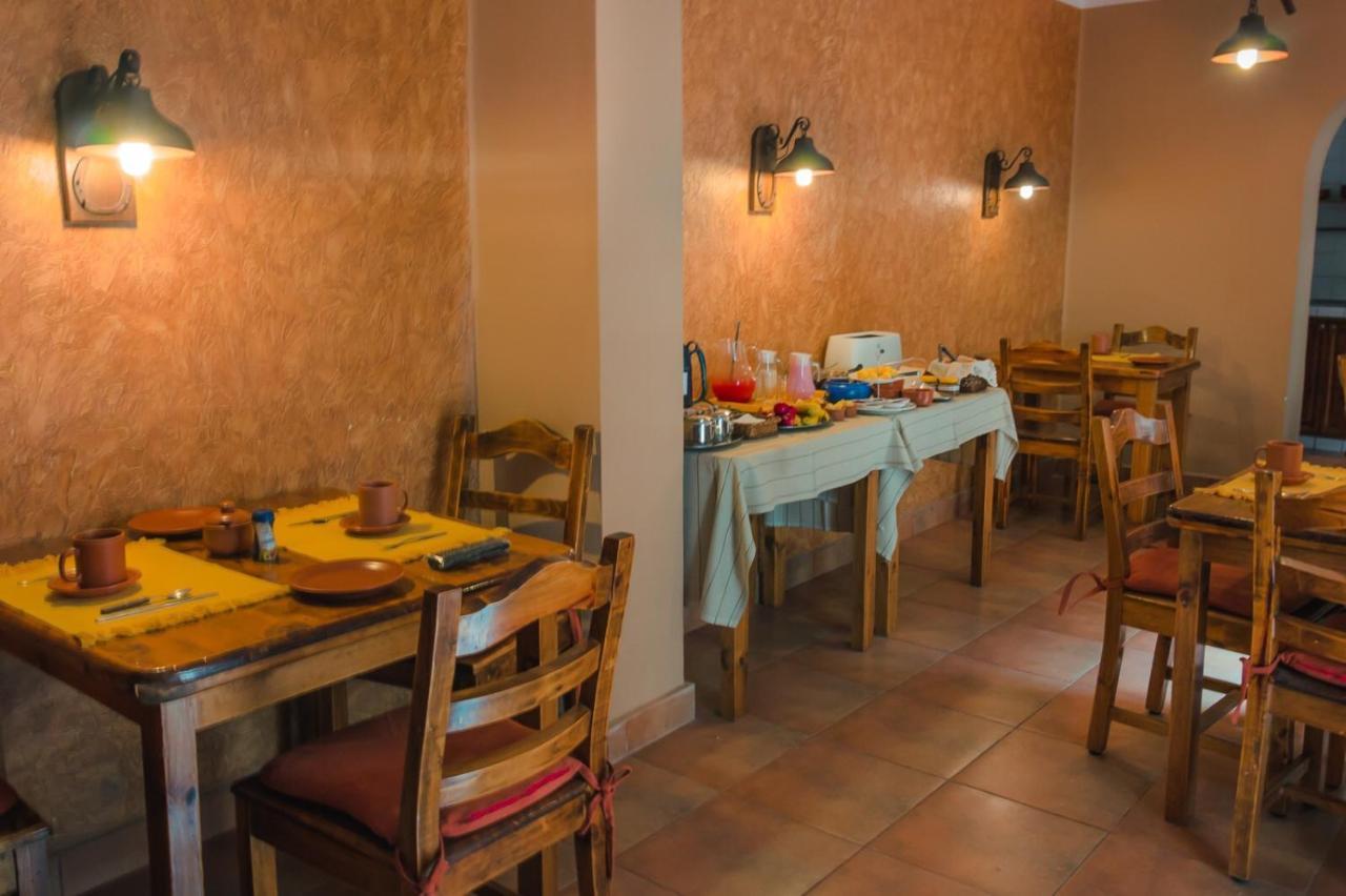 La Escondida Hostal Sucre Buitenkant foto
